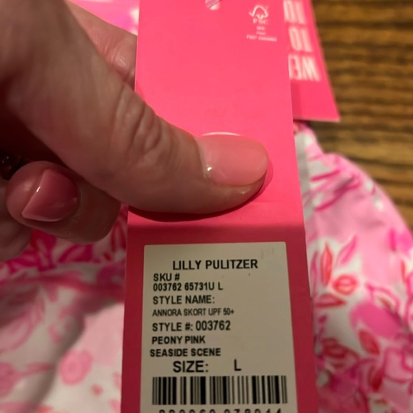 Lilly Pulitzer UPF 50+ Luxletic Annora Skort Peony Pink Seaside Scene large NWT - Picture 10 of 11